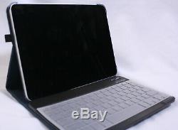 Apple iPad Pro 11-inch 256GB Used A2013 GRAY with Case & Keyboard Bundle