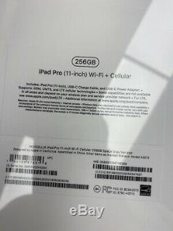 Apple iPad Pro 11-inch 3rd Gen Wi-Fi + Cell (Verizon)256GB Gray With Keyboard