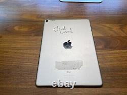 Apple iPad Pro 1st Gen. 32GB, Wi-Fi, 9.7 in Space Gray (Apple ID Locked)