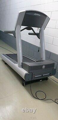 Life fitness treadmill 95Ti Fully serviced Commercial Gym Equipment