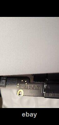 MacBook Pro 16 A2141 2019 Very Good Cond LCD Screen Display Assembly Grey OEM A