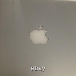 NEW OPEN BOX / ORIGINAL Apple Macbook 17IN Laptop LCD Display