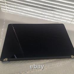 NEW OPEN BOX / ORIGINAL Apple Macbook 17IN Laptop LCD Display