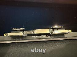 Original Apple MacBook Pro 2020 A2251 A2289 13.3 OEM Screen Assembly Space Gray