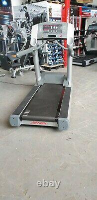 Refurbished Life fitness 95ti treadmill Commercial Gym Equipment