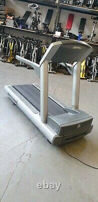 Refurbished Life fitness 95ti treadmill Commercial Gym Equipment