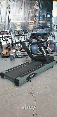 SERVICED Life fitness treadmill 9500HR Commercial Gym Equipment