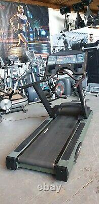 SERVICED Life fitness treadmill 9500HR Commercial Gym Equipment