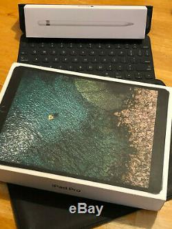 Unlocked Space Gray iPad Pro 10.5 64GB Cellular Apple Pencil, Keyboard, Sleeve